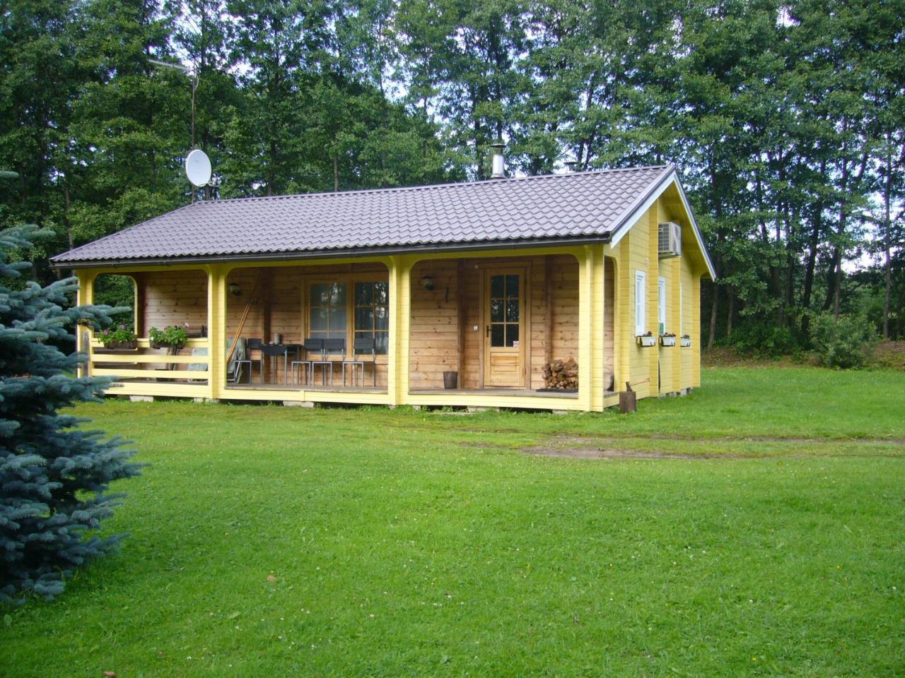 Ezerzemes Guest House Nirza Exterior photo